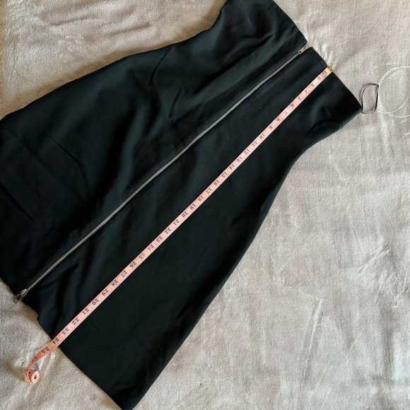 Strapless Zara dress with zipper in the front - Picture 7 of 7